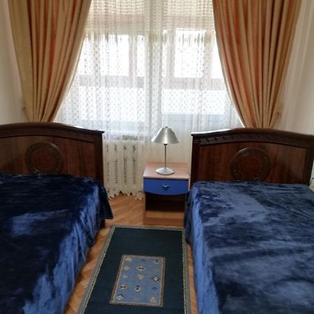 3Br Chorsu Apartment Ташкент Екстериор снимка